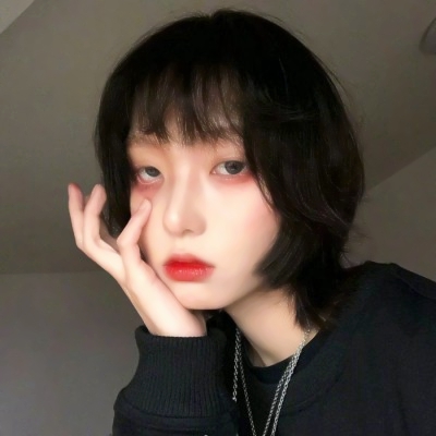 23张超酷女生微信头像合集 高清又够潮