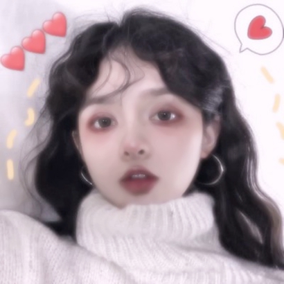 16张带表情的可爱女生头像合集