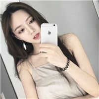 长发气质美女微信头像 18张氛围感拉满的长发气质女生头像合集