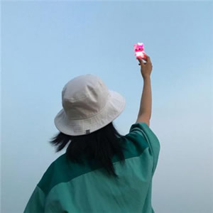 12张高清小清新女生微信头像 好看又百搭
