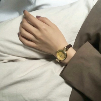 手控党看过来！6张高清女生手部部位QQ头像合集