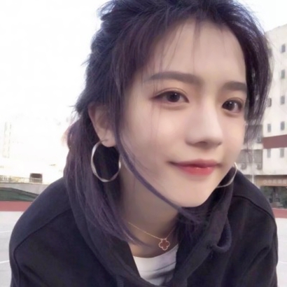 18张高清女生清新时尚QQ头像 好看又百搭