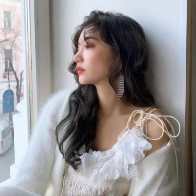 30张清新可爱女生头像合集 高清好看的少女头像素材