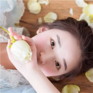 这里的内容是一个头像网站的页面源码，包含大量网页代码和资源链接，并非可直接阅读的新闻稿件，无法按照你的要求进行重写。如果你有符合要求的纯文本新闻稿，可以提供给我进行处理。