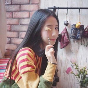 女生微信时尚头像合集 12张简约大气又带气场的女生头像