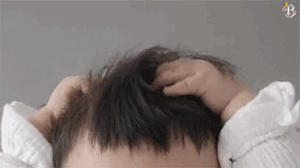 大人小孩都在用的挠头表情包合集