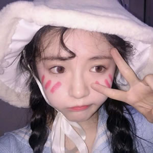 16张高清热门可爱真人女生头像 软妹党快收藏