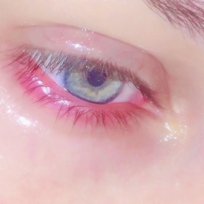 女生单眼头像合集！18张高清个性眼睛头像来了