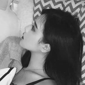 10张高清霸气高冷黑白女生头像 氛围感拉满