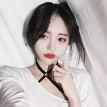18张高清气质美女微信头像 简约又好看