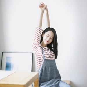 12张清新阳光感女生头像 高清好看直接用