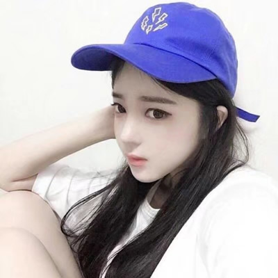 18张高清富二代女生头像 白富美风格头像合集