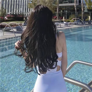 热门吸睛微信头像 8张性感女生头像合集