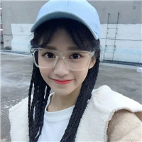 戴眼镜的漂亮女生头像合集来啦 共21张可爱款