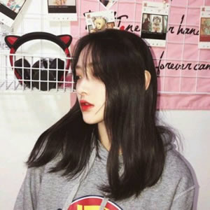女生超拽霸气颓废头像 12张高清图合集