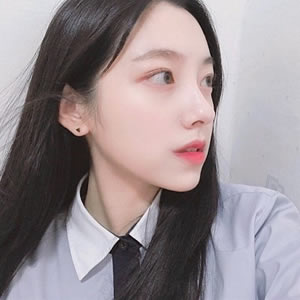 16张清新阳光感女生QQ头像 高清无水印分享