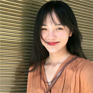 非主流有意境的女生高清头像合集（14张）