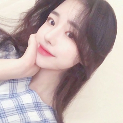 27张高清甜美小清新女生QQ头像 真人款超治愈