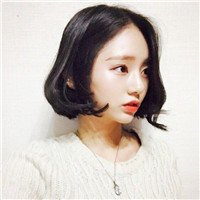 18张清爽短发女生头像 温柔清纯感拉满