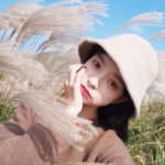 13张高清女生唯美时尚头像 微信头像素材直接存