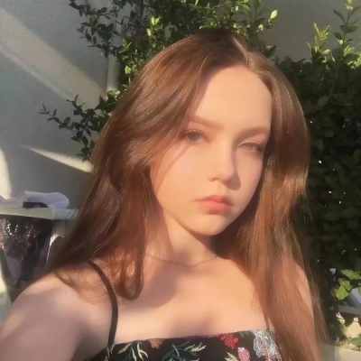 16张高清欧美风女生QQ头像 氛围感直接拉满