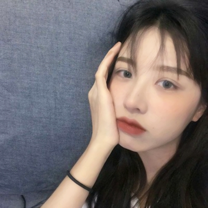 24张高清成熟韵味女生头像 沉稳气质感拉满