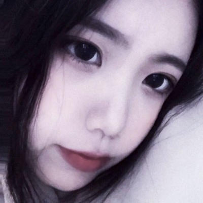 9张高清可爱真人少女头像 当下超流行的女生头像素材