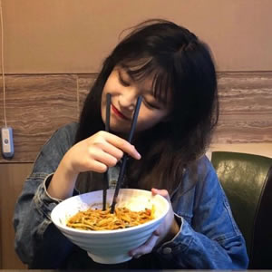 14张高清好看的时尚女生QQ头像合集