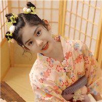 黄色调唯美意境女生头像合集 一共18张