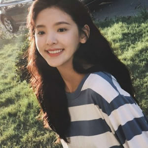 16张甜美可爱风女头像 软萌感拉满的女生头像合集