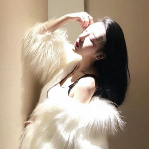 16张简约气质款女生高清头像合集