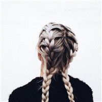 超火的女生背影头像合集 一共22张