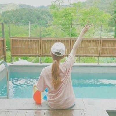 长发女生背影头像合集！19张高清唯美氛围感头像图