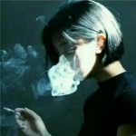 女生抽烟伤感QQ头像 14张高清好看的合集