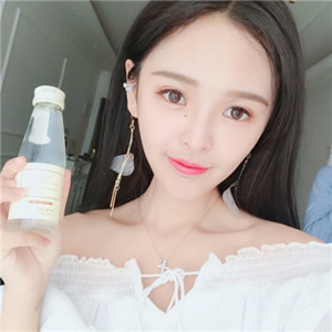 12张可爱单纯女生头像 高清漂亮女生照片合集