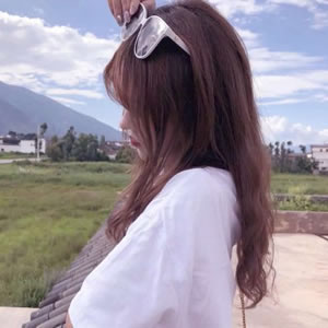 超拽女生头像来啦！16张高清时尚网图一次看够