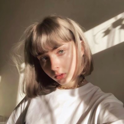 27张高清欧美霸气女生头像 个性感拉满的头像合集