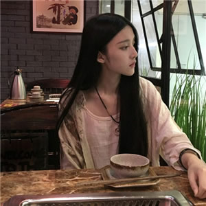 超酷又有个性！18张高清非主流女生QQ头像合集
