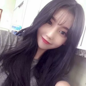 16张高清女生头像合集 气质优雅又自带个性时尚感