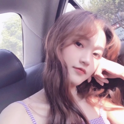 28张气质淑女高清头像 简约又温柔的女生头像合集