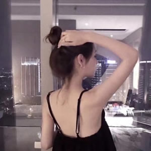 快手网红时尚女生QQ头像 16张好看又时髦