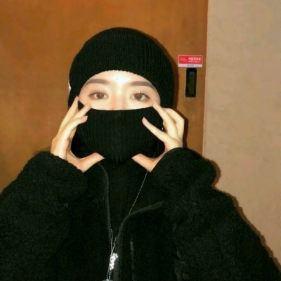 26张高清炫酷女生头像 又酷又飒太适合当头像了