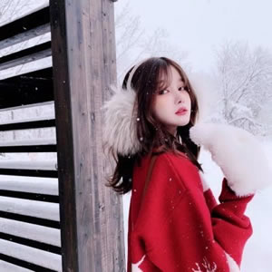 18张高清成熟气质女生头像 高贵又有氛围感的社会女头合集