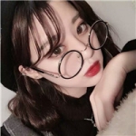 戴眼镜的漂亮女生头像合集来啦 共21张可爱款