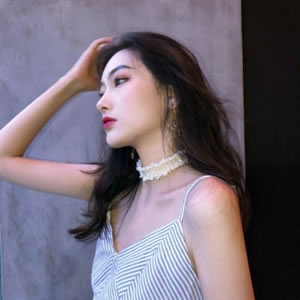 女生超拽霸气颓废头像 12张高清图合集