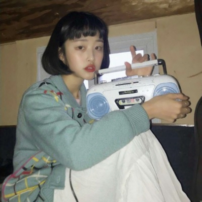 36张高清女生短发微信头像合集 直接用氛围感拉满