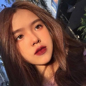 超飒！16张女生冷酷霸气社会风QQ高清头像合集