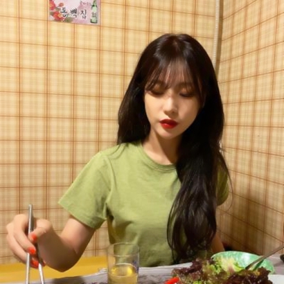 21张高清时尚闺蜜头像合集 个性好看又潮流