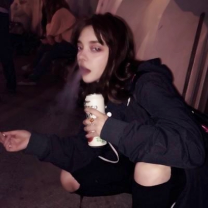 超酷！28张高清欧美ins风女生头像合集