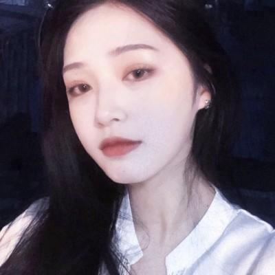 27张高清时尚潮流女生头像 氛围感拉满